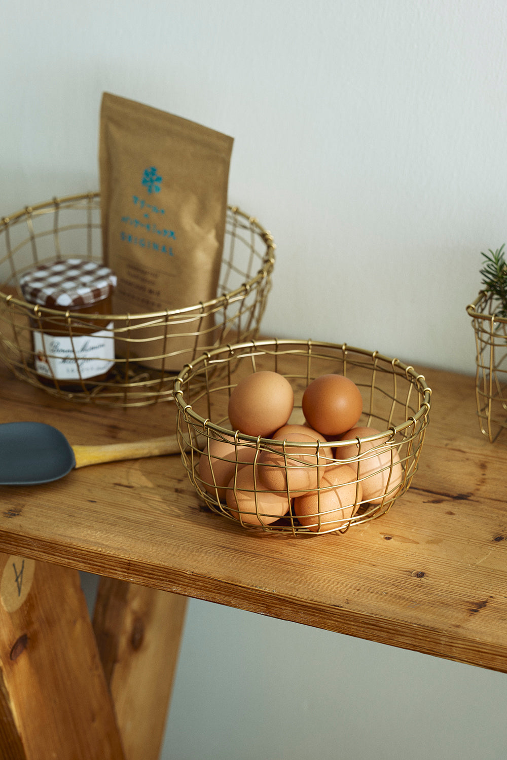 fog linen work - IRON WIRE BASKET ROUND SHALLOW (M)