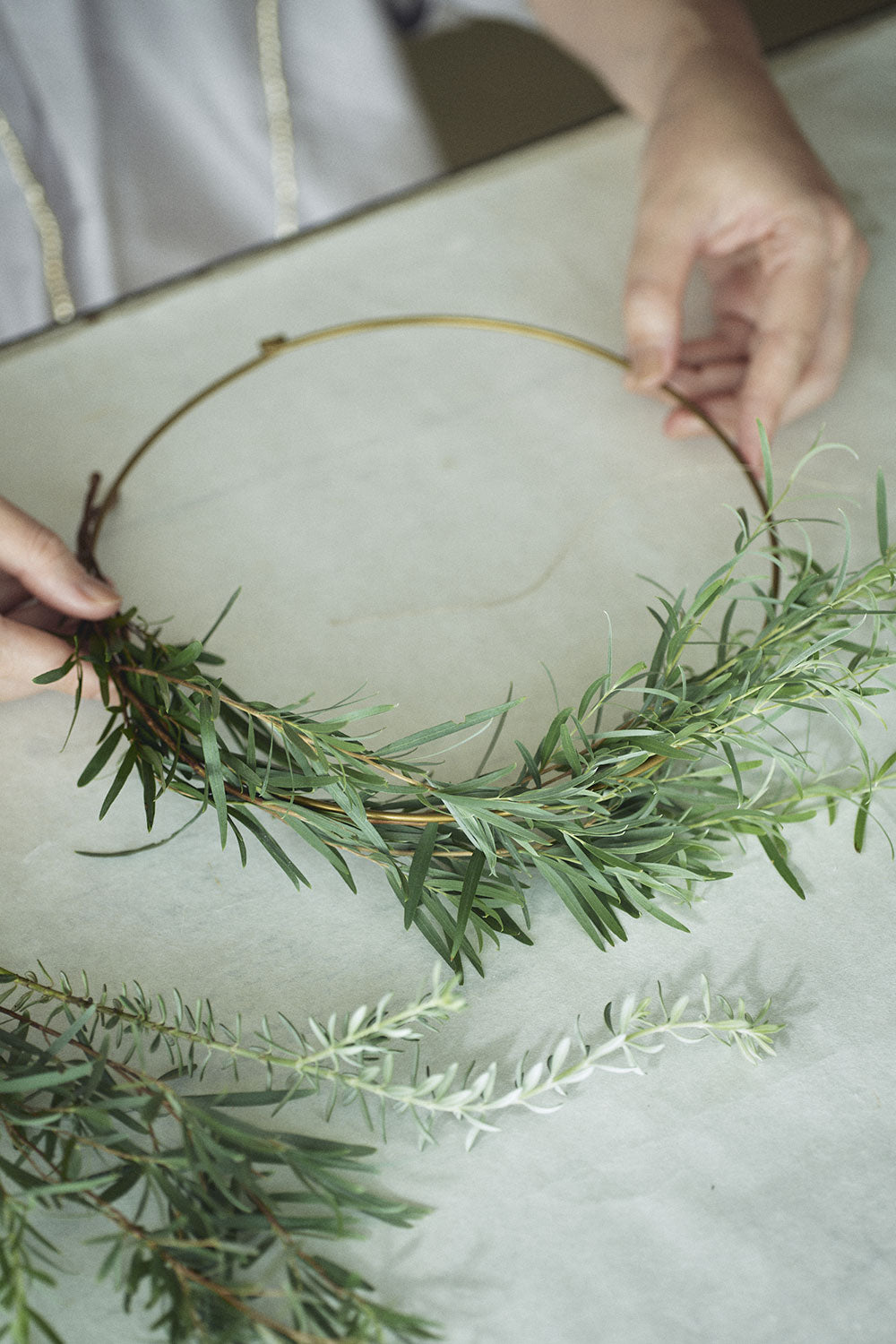 fog linen work - BRASS CIRCLE (L)