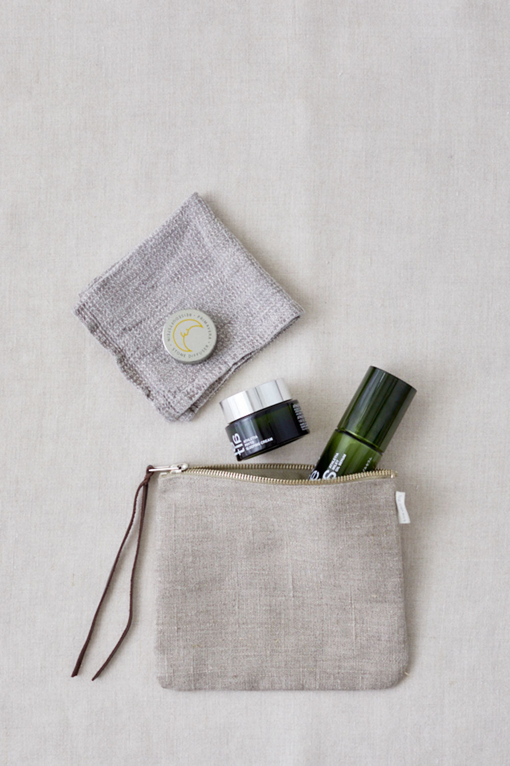 fog linen work - Canna Pouch Natural