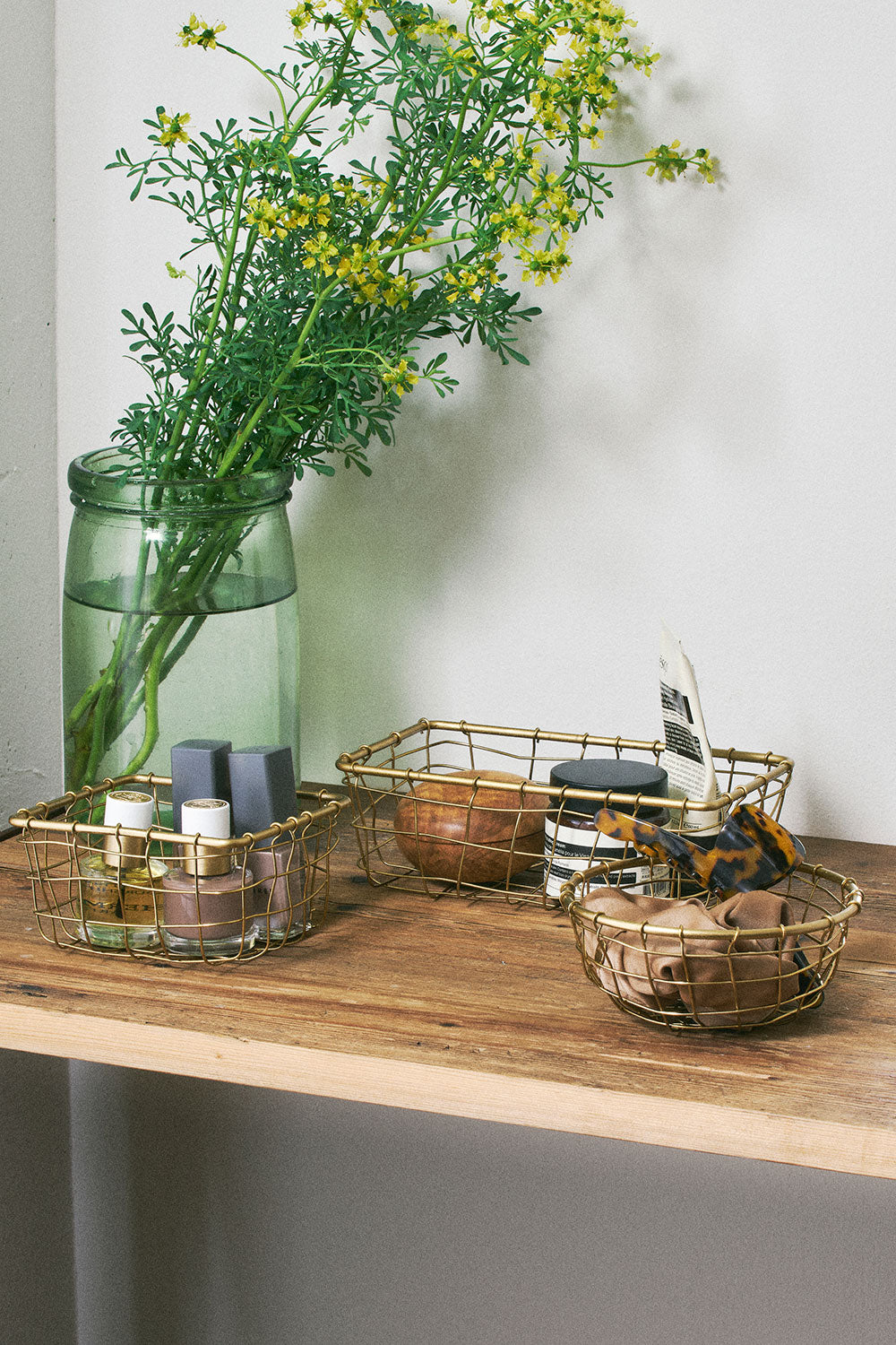 fog linen work - IRON WIRE BASKET ROUND SHALLOW (SS)